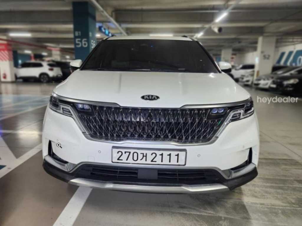 KIA Carnival 2021 — Zona Franca Iquique