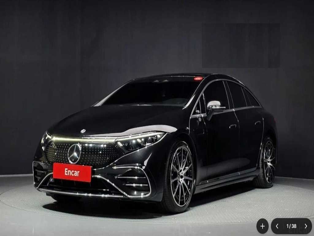 Mercedes Benz EQS 2023 — Zona Franca Iquique