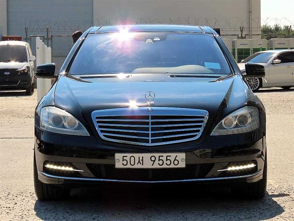 Mercedes Benz S Class