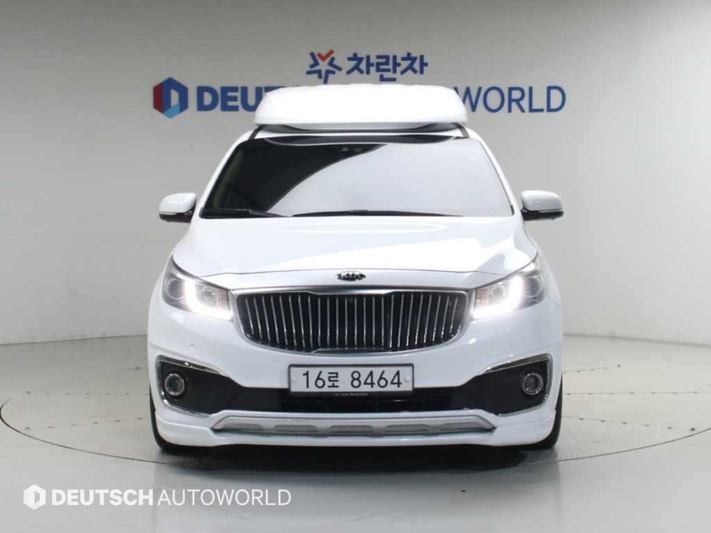 KIA Carnival 2018 — Zona Franca Iquique