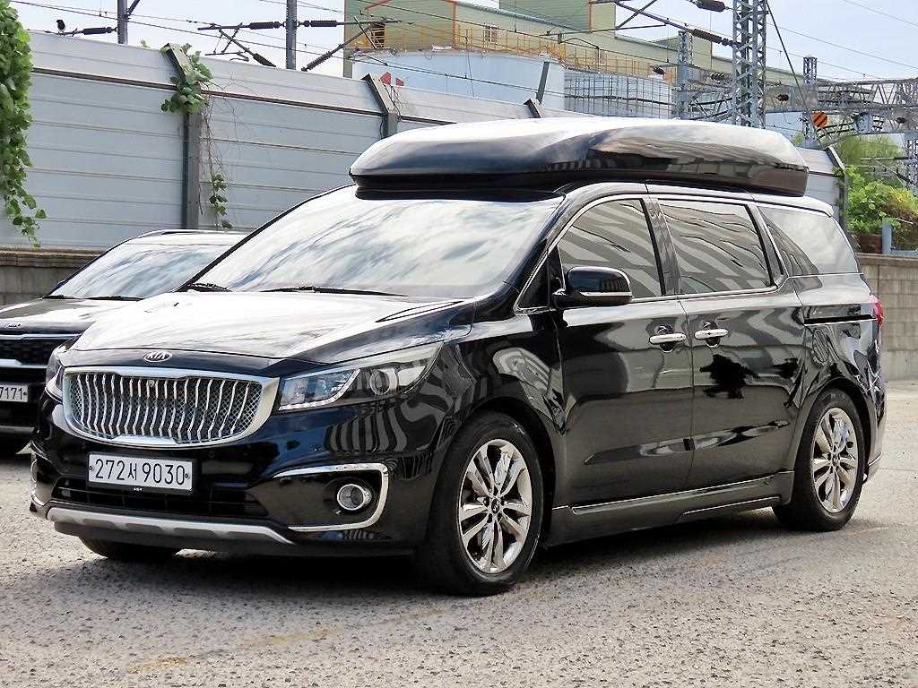 KIA Carnival 2015