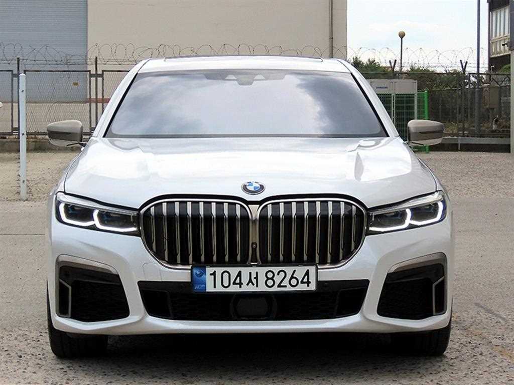 BMW 7 Series 2016 — Zona Franca Iquique