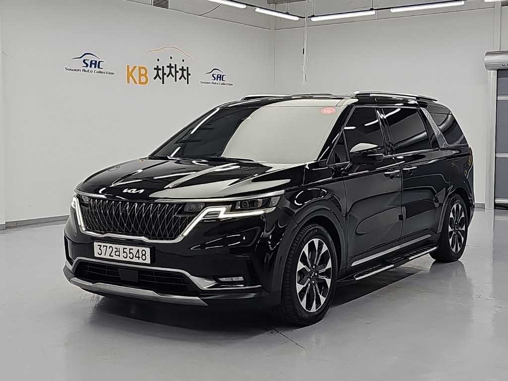KIA Carnival 2023