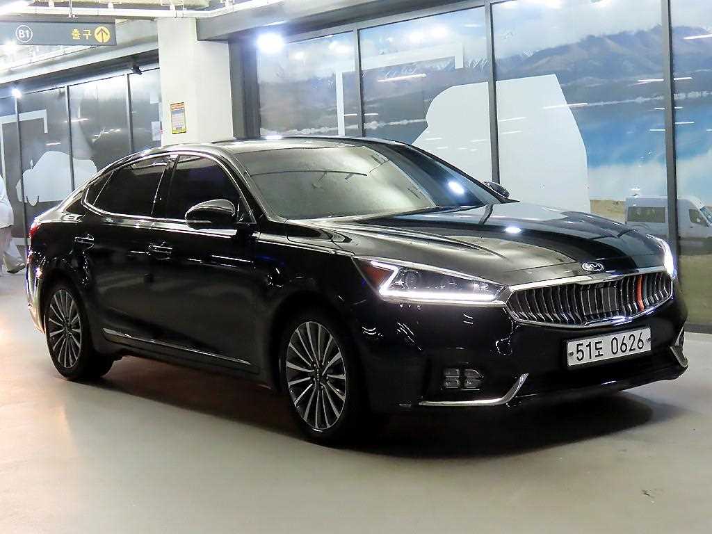 KIA K7