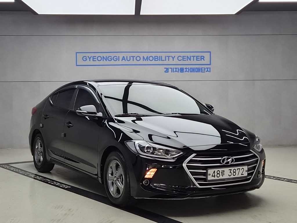 HYUNDAI Avante