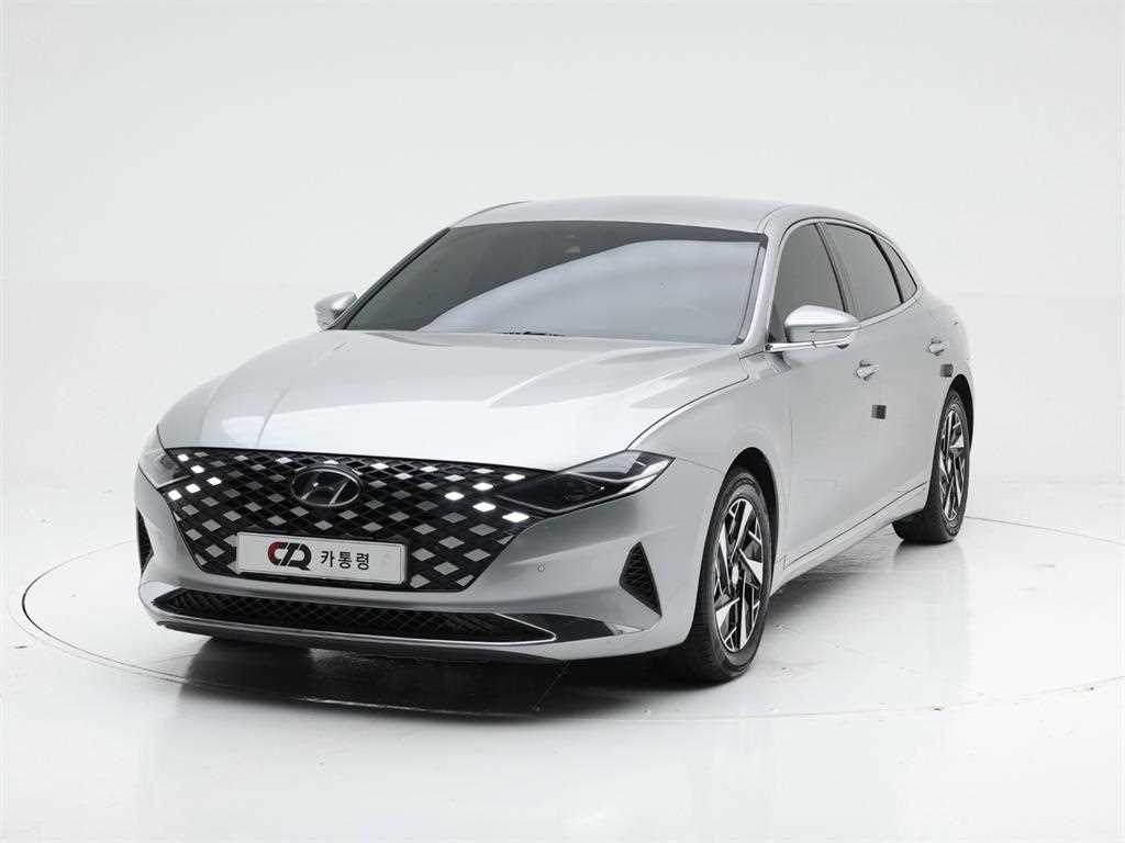 HYUNDAI Grandeur 2022 — Zona Franca Iquique