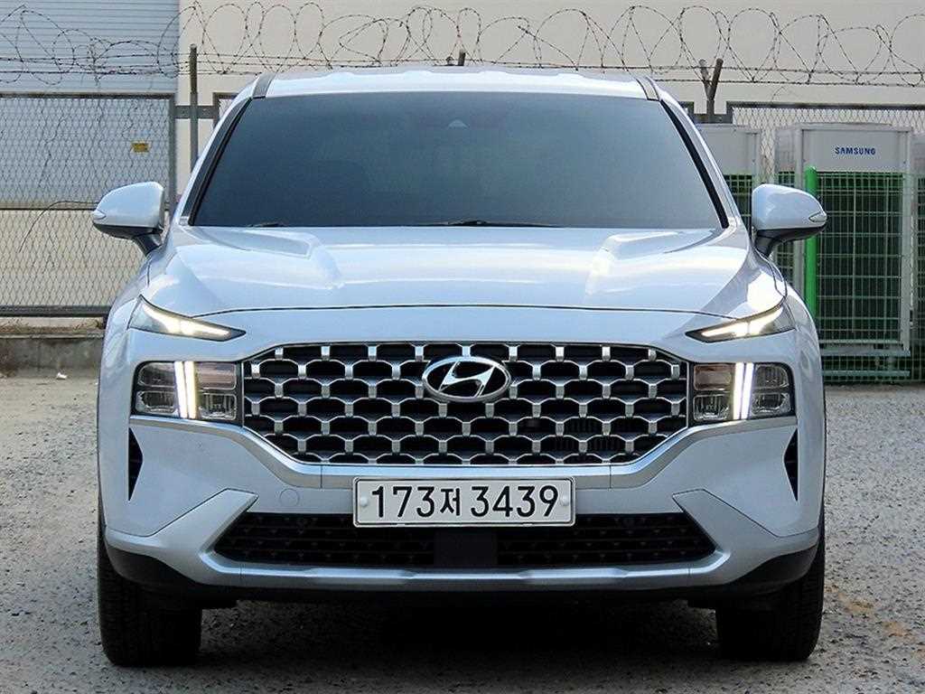 HYUNDAI Santa Fe 2021