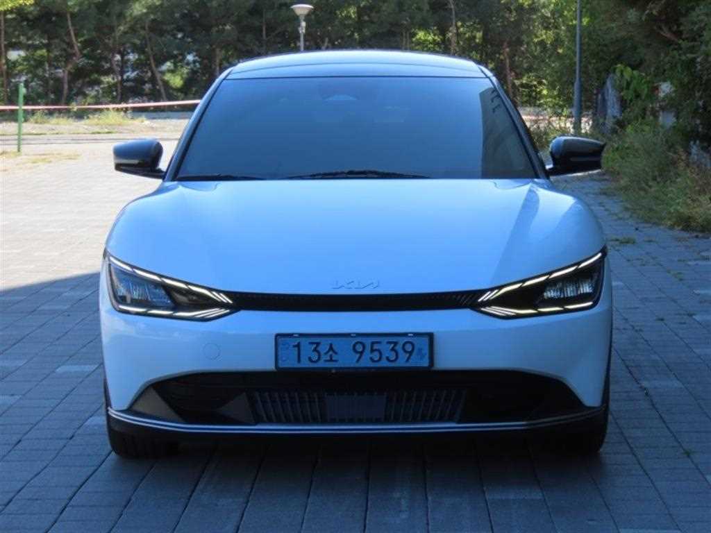 KIA EV6 long range air