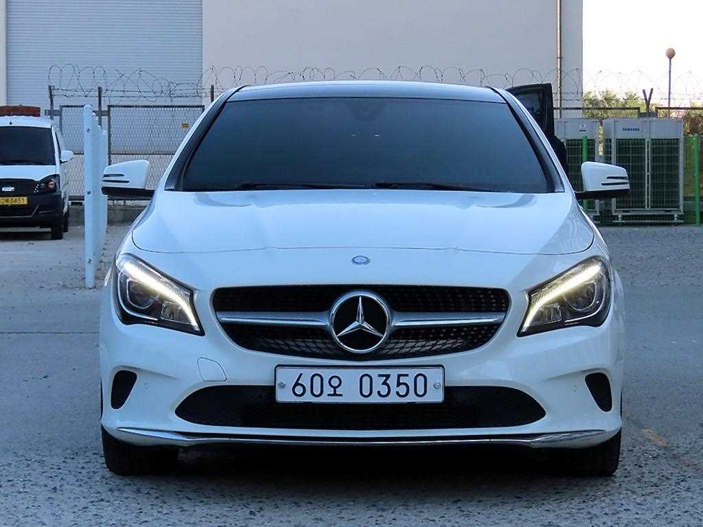 Mercedes Benz CLA Class 2017 — Zona Franca Iquique