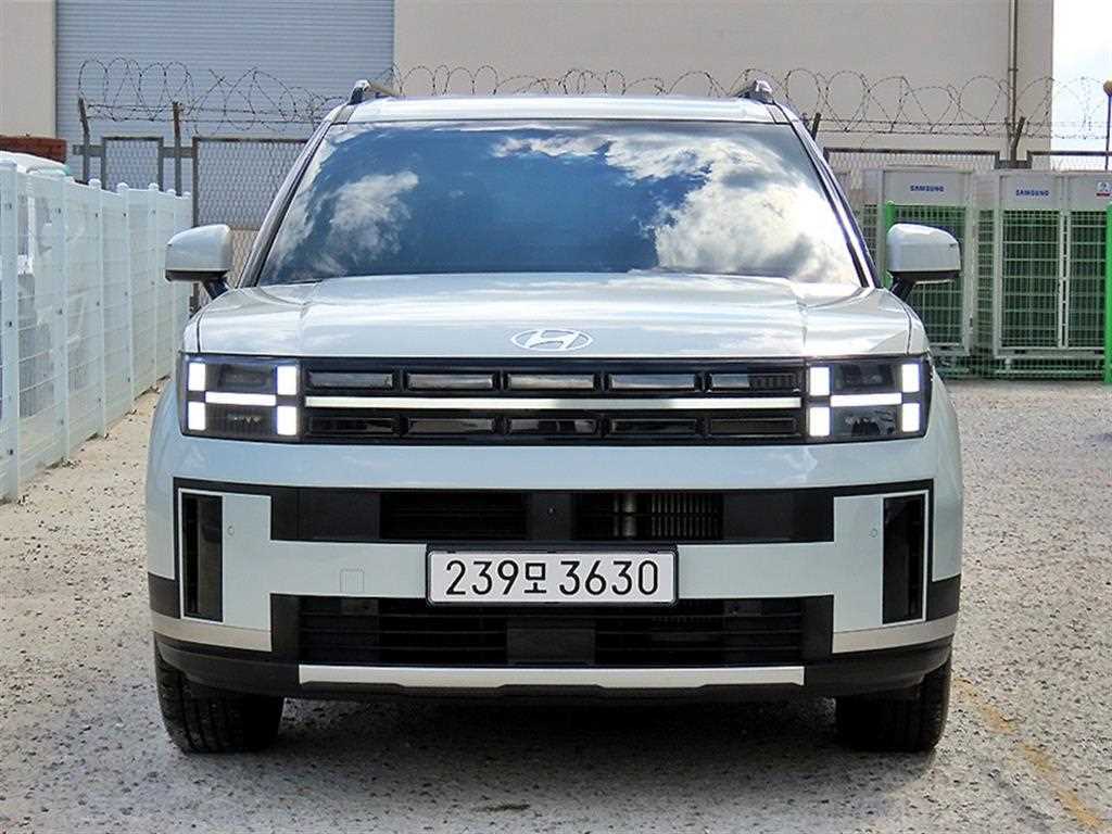 HYUNDAI Santa Fe 2024 — Zona Franca Iquique
