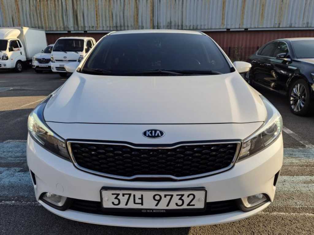 KIA K3 2018 — Zona Franca Iquique