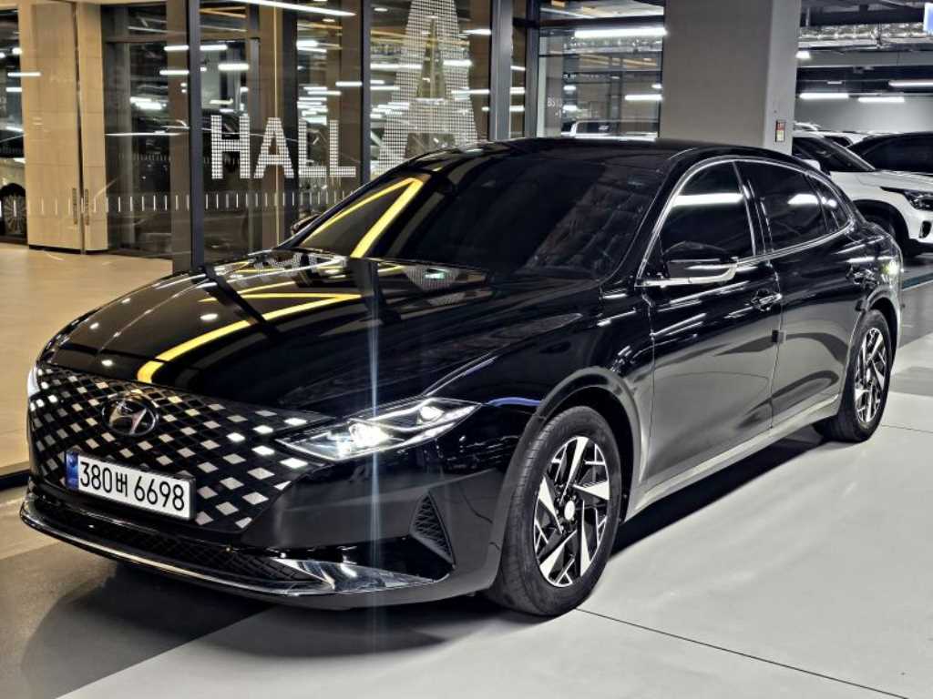 HYUNDAI Grandeur 2023 — Zona Franca Iquique