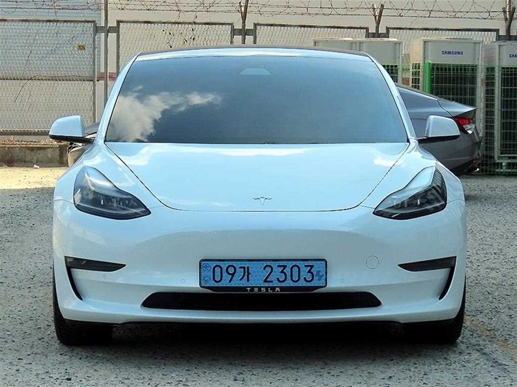 Tesla Model 3 Standard Range Plus