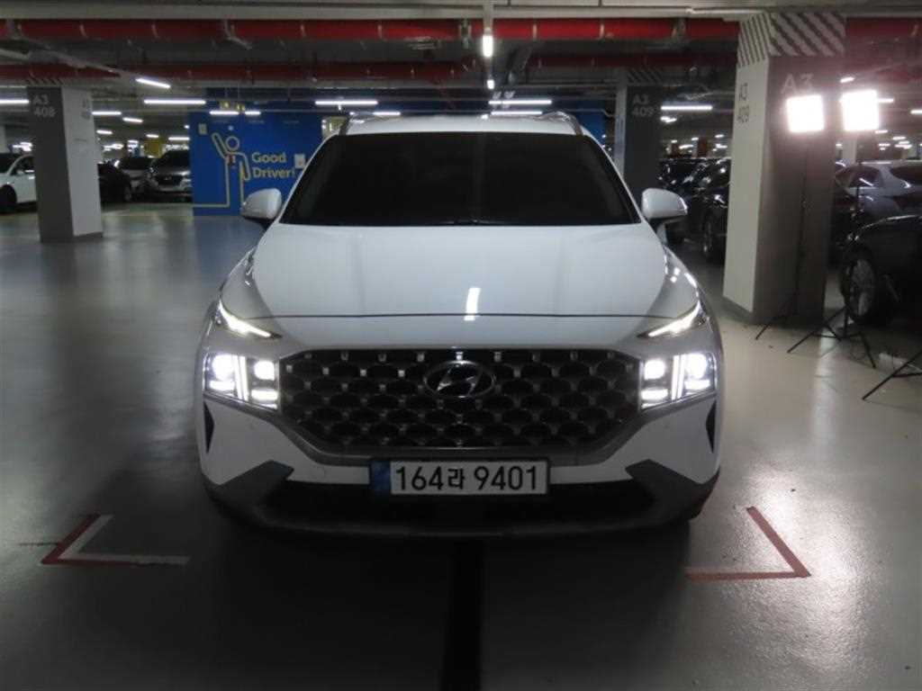 HYUNDAI Santa Fe 2022 — Zona Franca Iquique