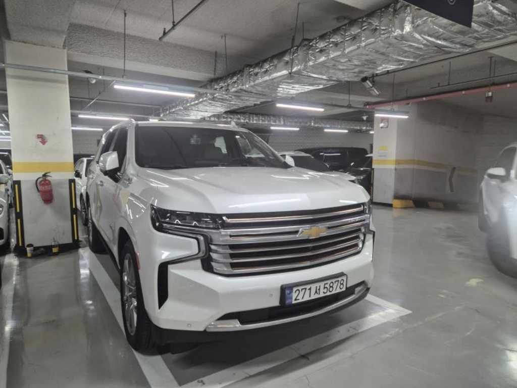 Chevrolet Tahoe 2023 — Zona Franca Iquique