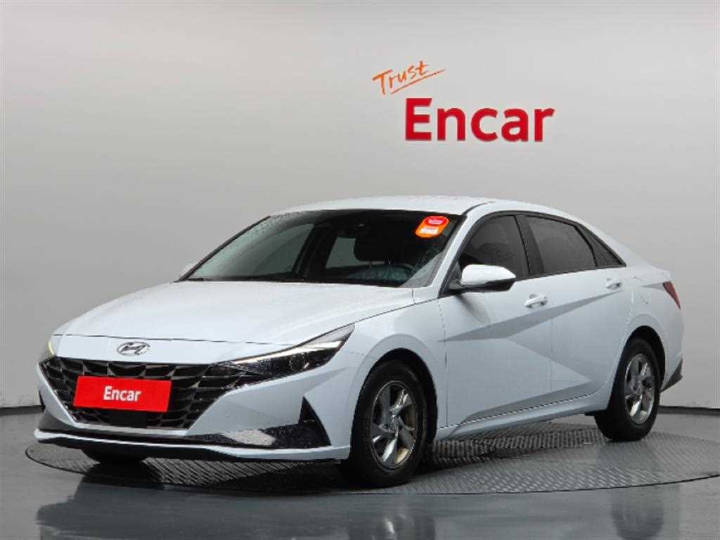 HYUNDAI Avante 2021 — Zona Franca Iquique
