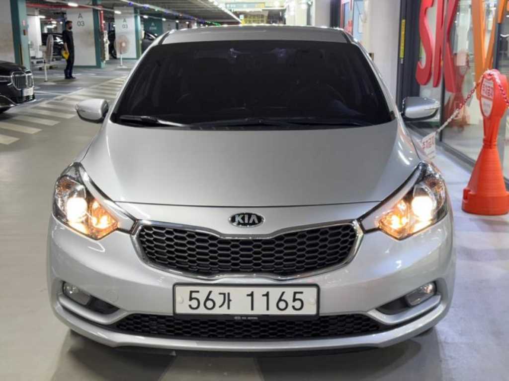 KIA K3 2015 — Zona Franca Iquique