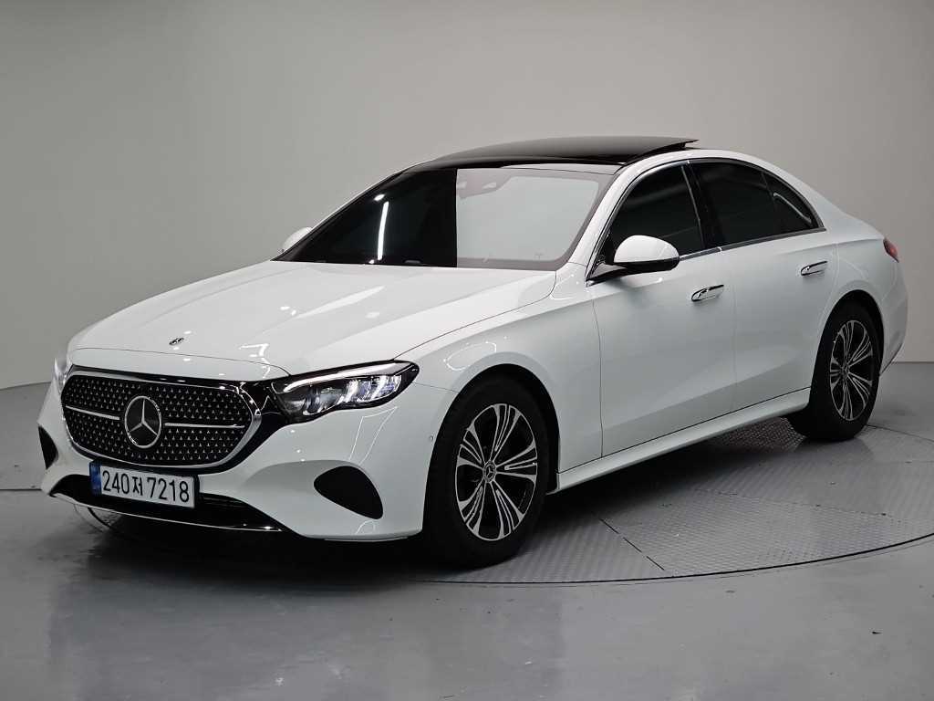Mercedes Benz E class 2025 — Zona Franca Iquique