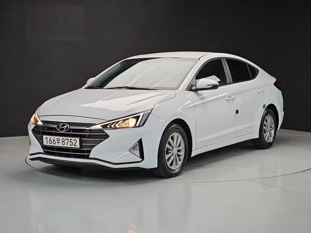 HYUNDAI Avante 2020 — Zona Franca Iquique