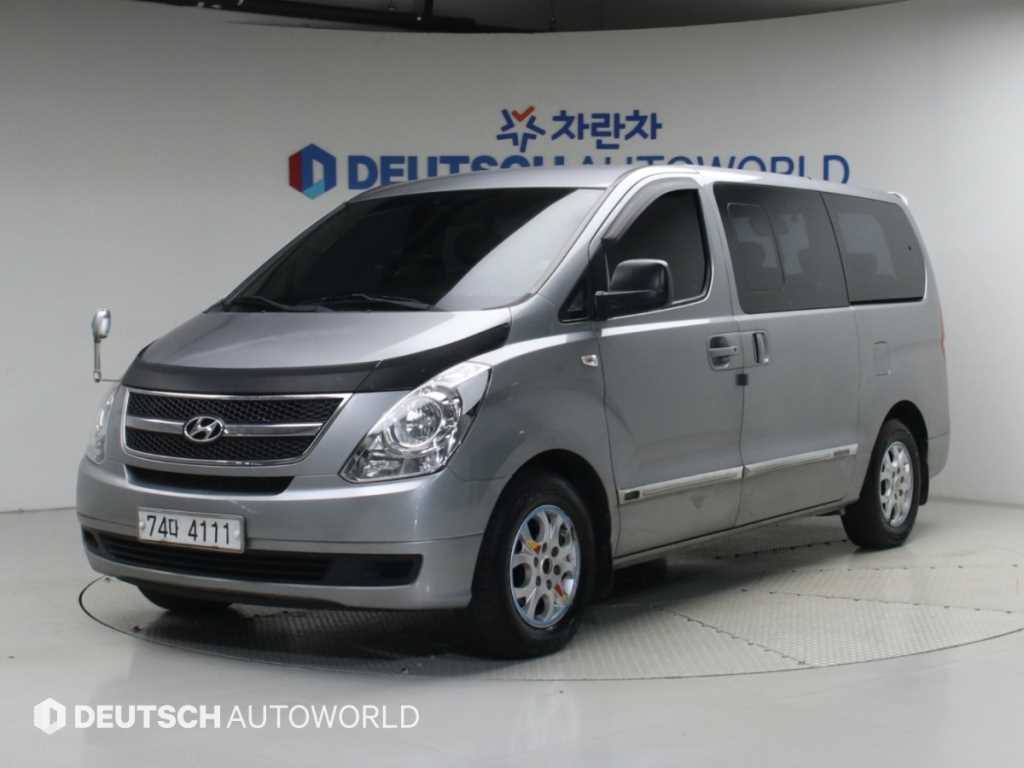 HYUNDAI Starex 2012 — Zona Franca Iquique