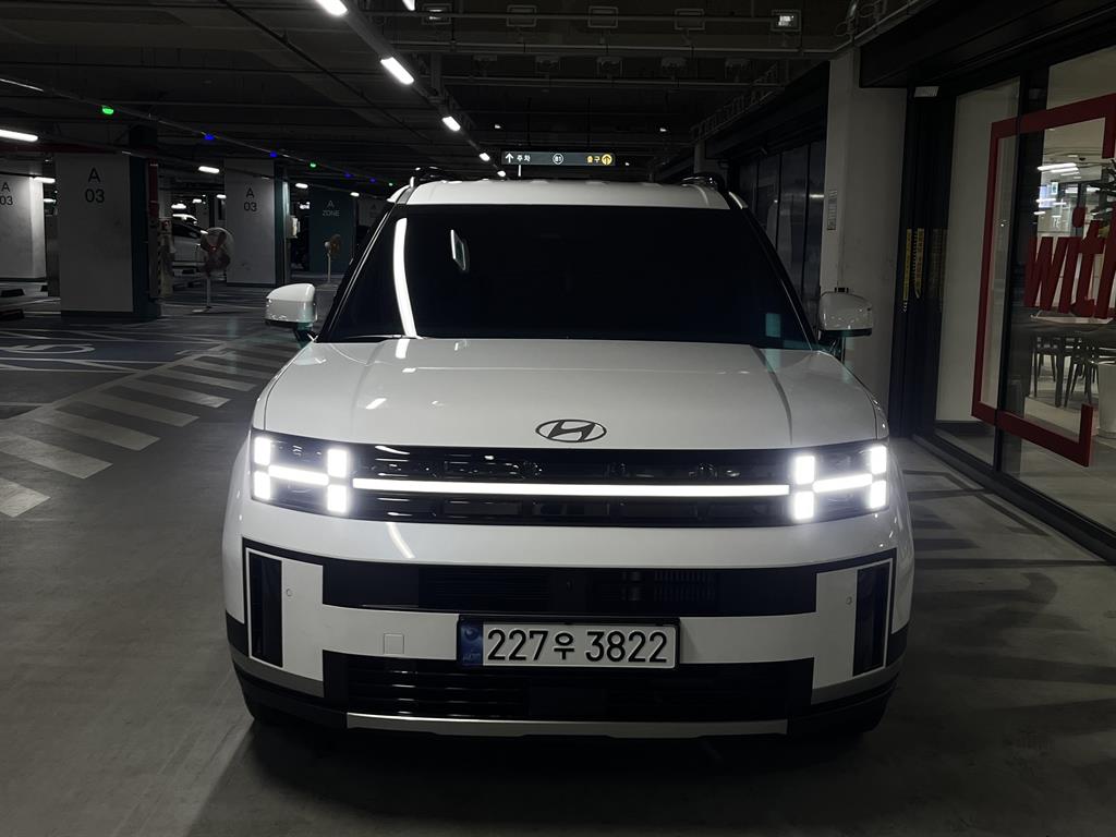 HYUNDAI Santa Fe - Vista 2