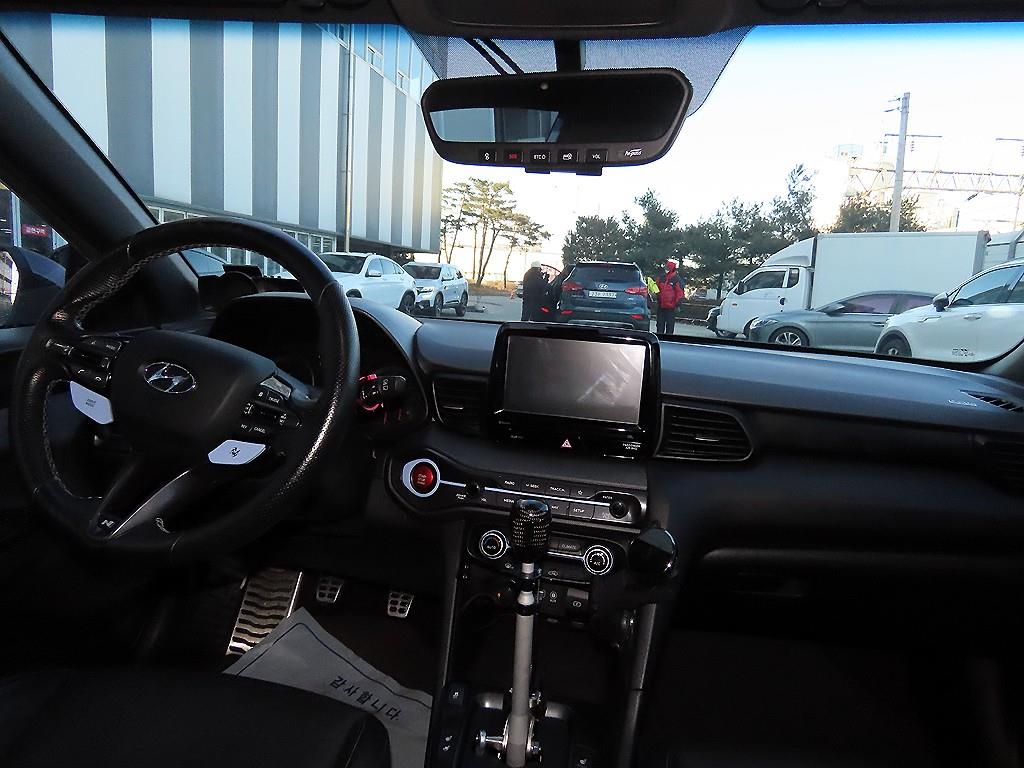 HYUNDAI Veloster - Vista 7