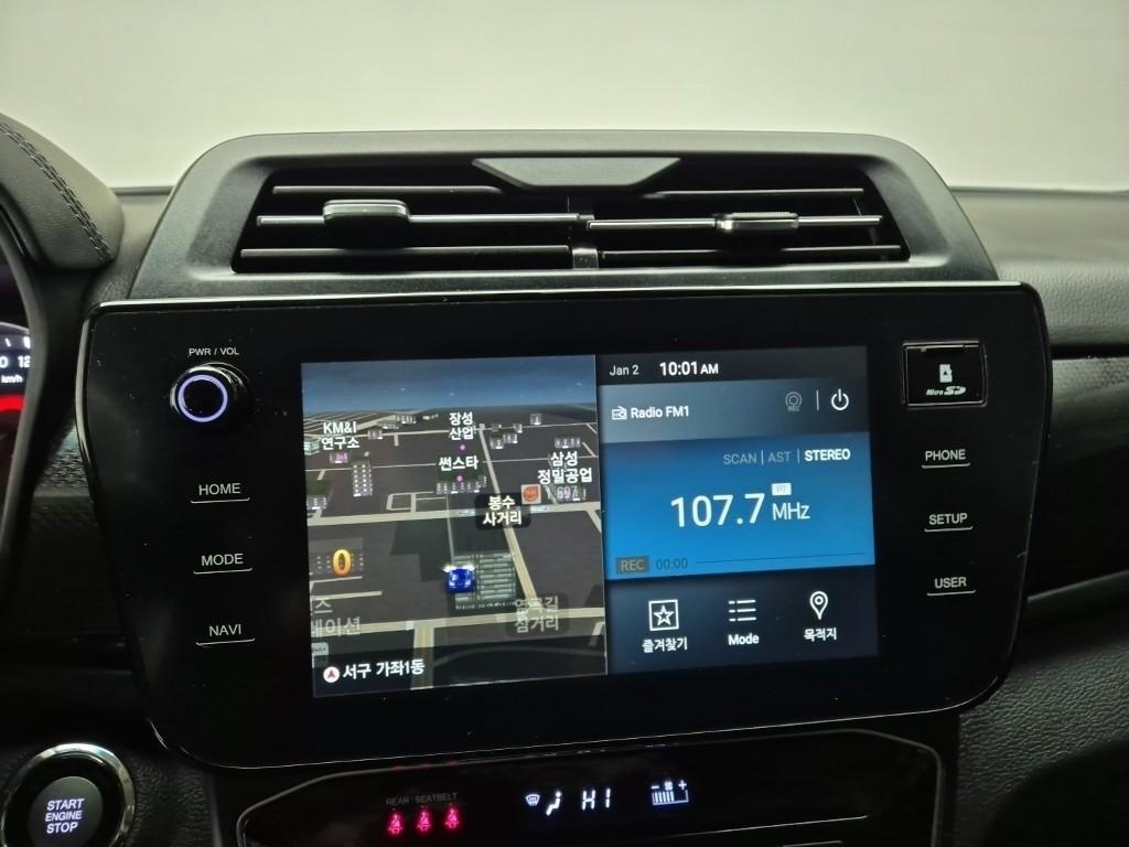 Ssangyong Tivoli 2024 Blanco - Importación desde Corea - HF Imports Iquique - Foto 13