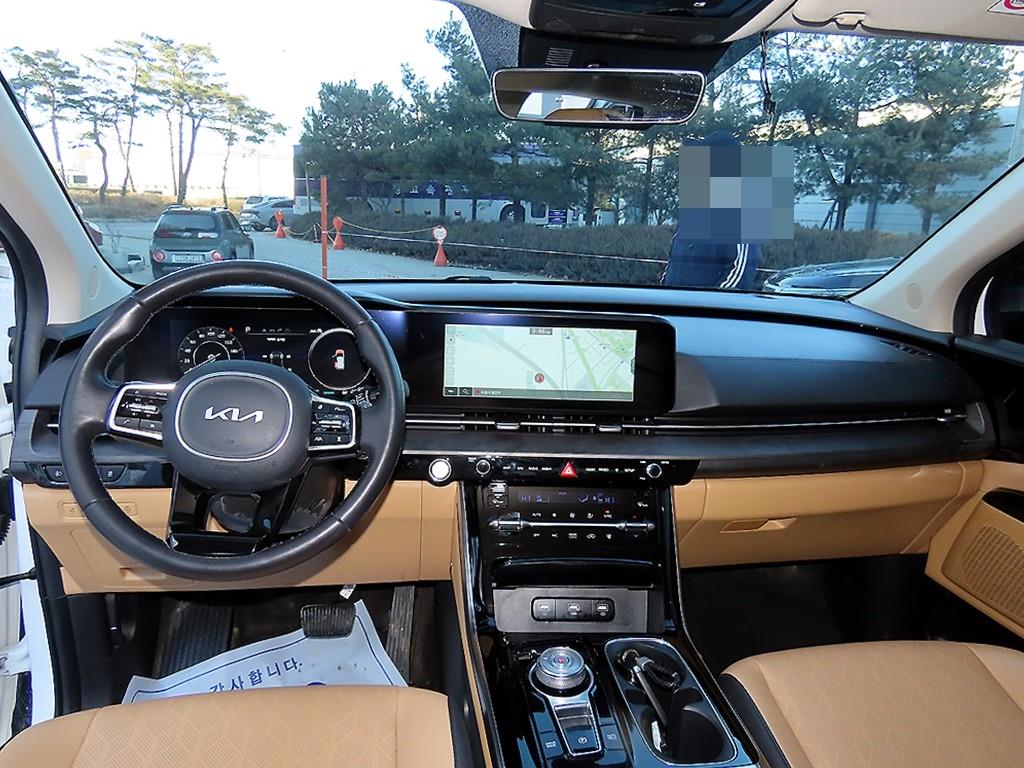 KIA Carnival - Vista 7