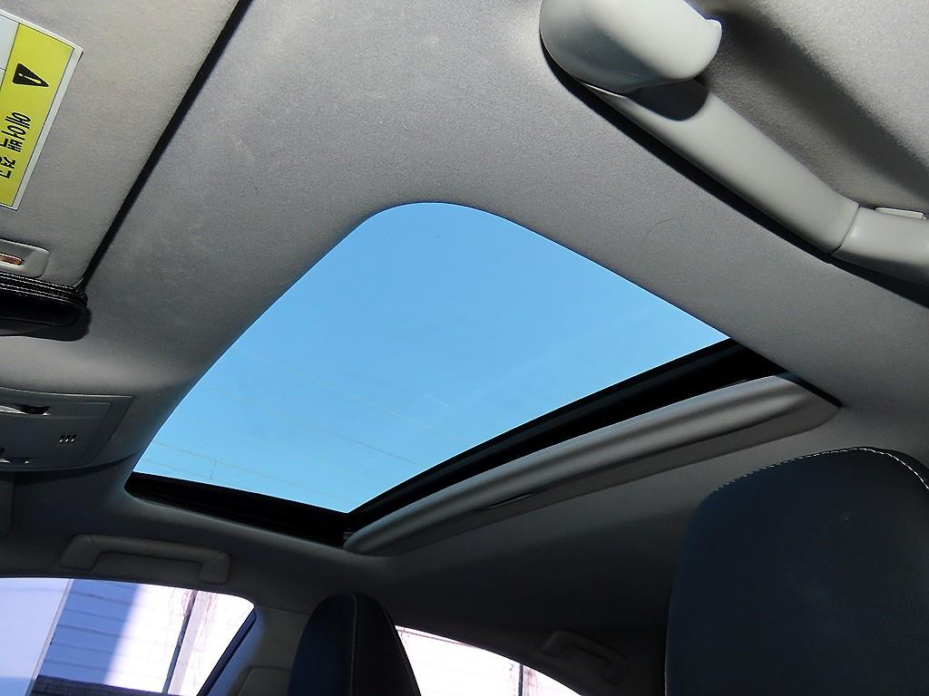 Lexus ES 2017 Plateado - Importación desde Corea - HF Imports Iquique - Foto 18