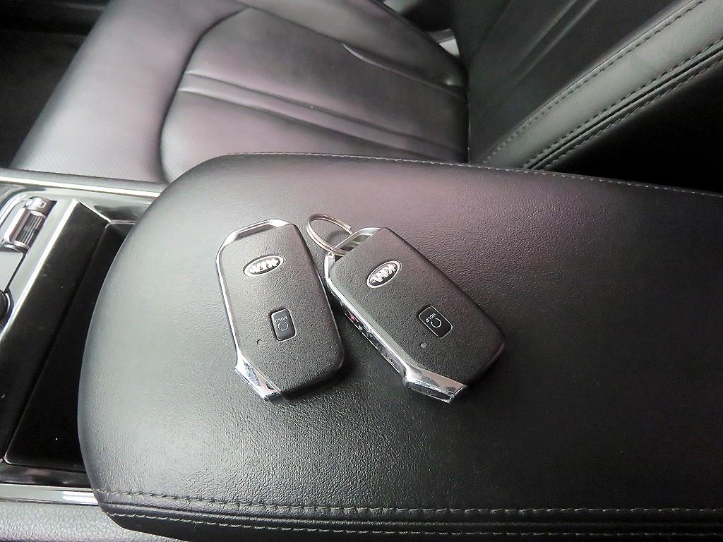 KIA K5 2020 Gris - Importación desde Corea - HF Imports Iquique - Foto 17