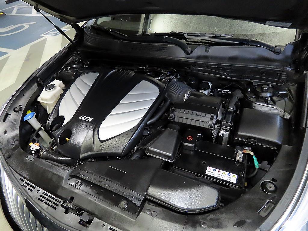 HYUNDAI Grandeur 2015 Negro - Importación desde Corea - HF Imports Iquique - Foto 19