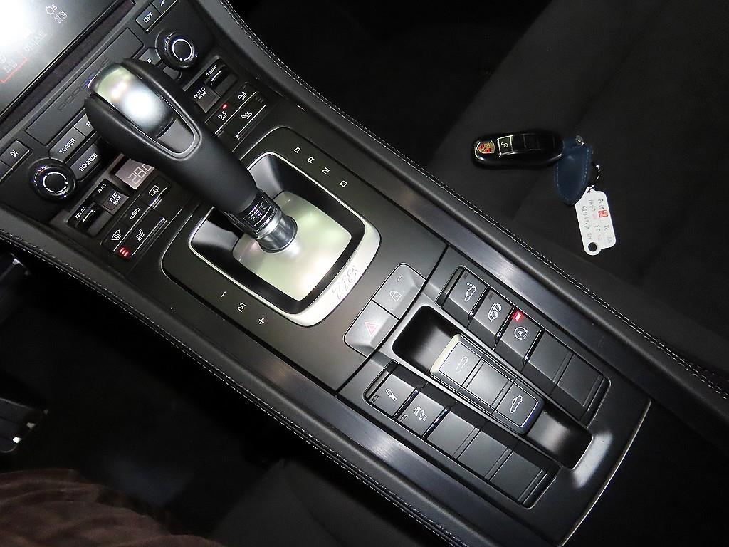 Porsche 718 2023 Azul - Importación desde Corea - HF Imports Iquique - Foto 15