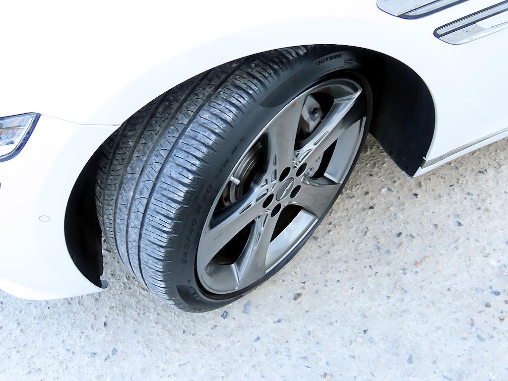 Genesis G80 2022 Blanco - Importación desde Corea - HF Imports Iquique - Foto 20