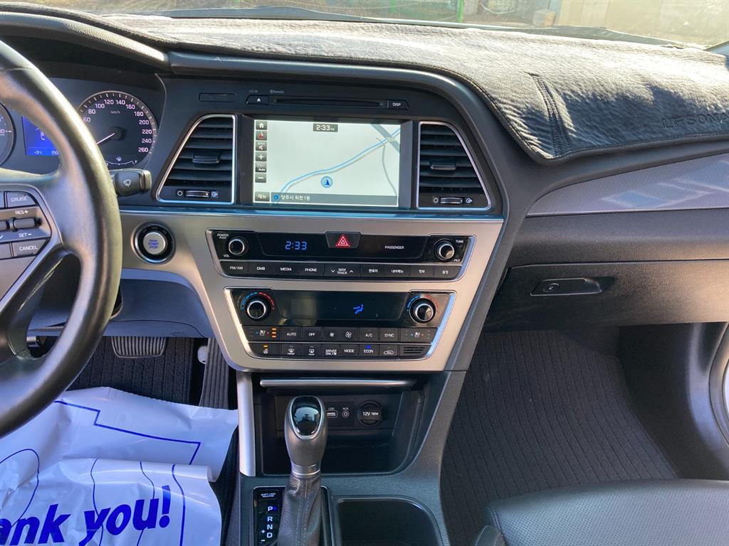 HYUNDAI Sonata - Vista 8