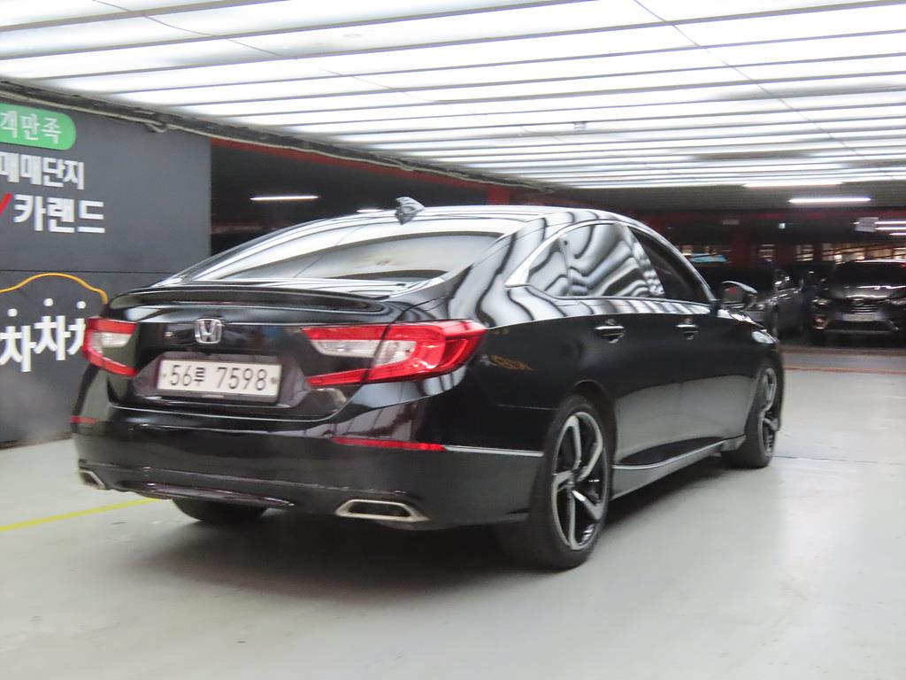 Honda Accord - Vista 4