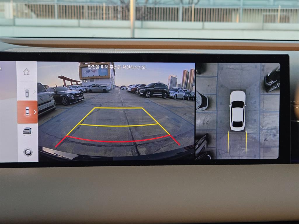 Genesis G80 - Vista 12