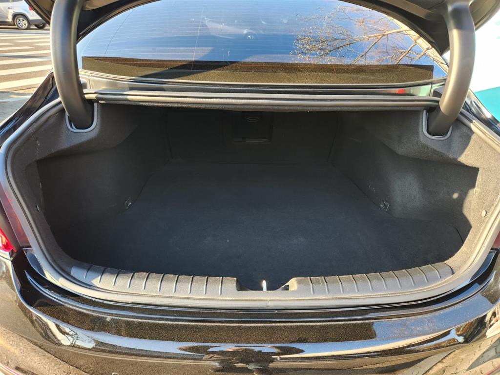 HYUNDAI Grandeur - Vista 5