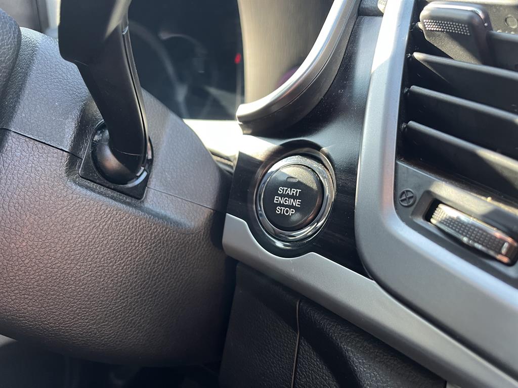 Ssangyong Korando - Vista 12