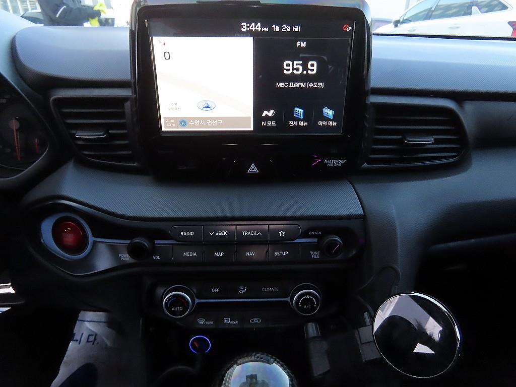 HYUNDAI Veloster 2019 skyblue - Importación desde Corea - HF Imports Iquique - Foto 14