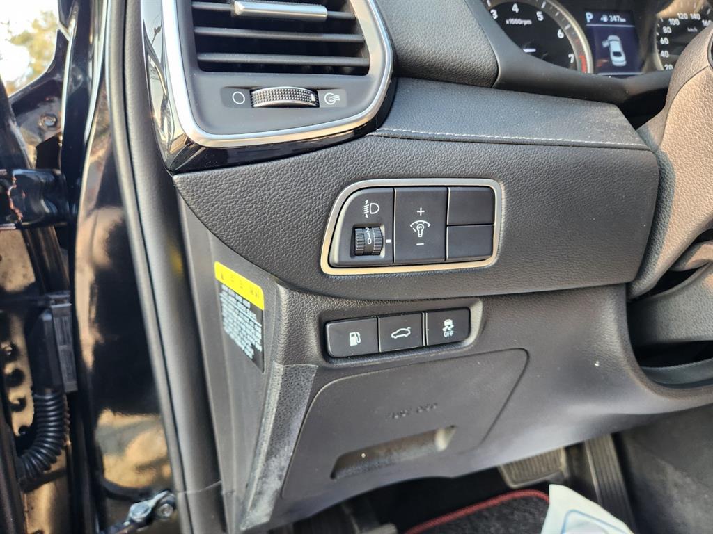 HYUNDAI Grandeur - Vista 11