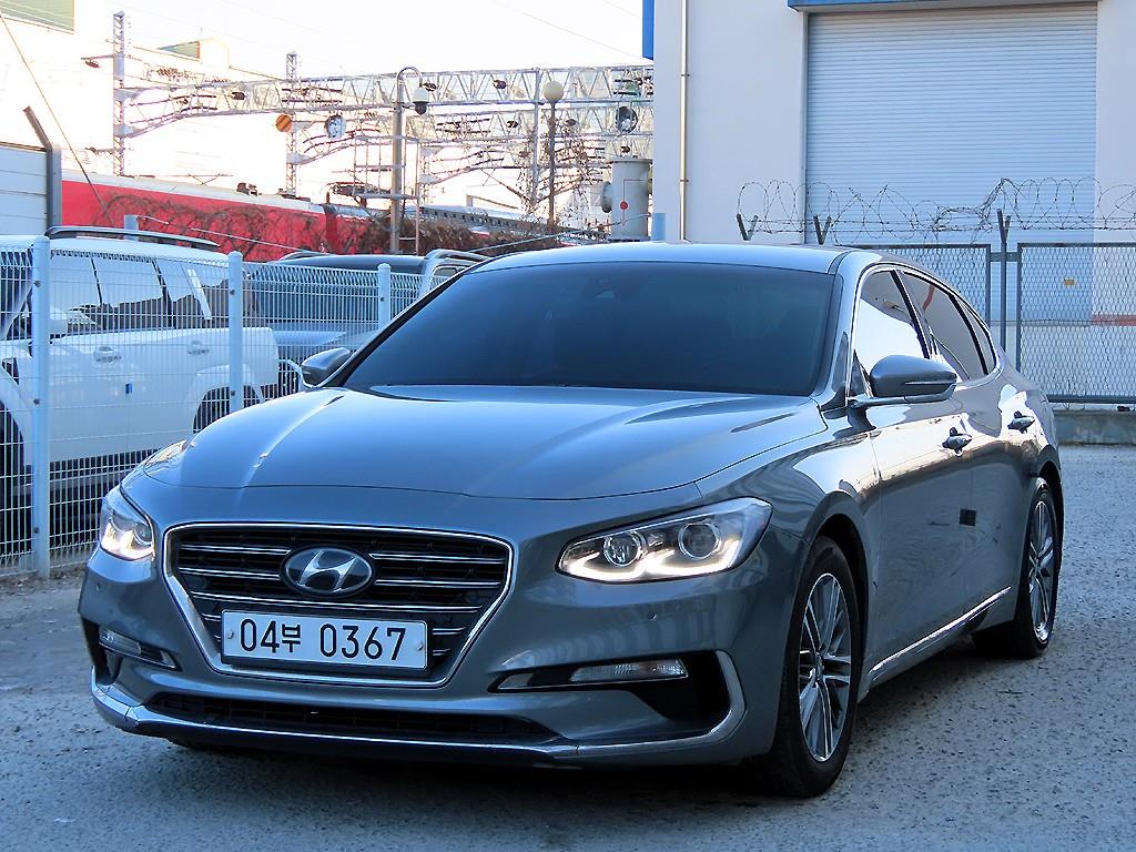 HYUNDAI Grandeur - Vista 2