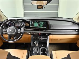 KIA Carnival - Vista 10