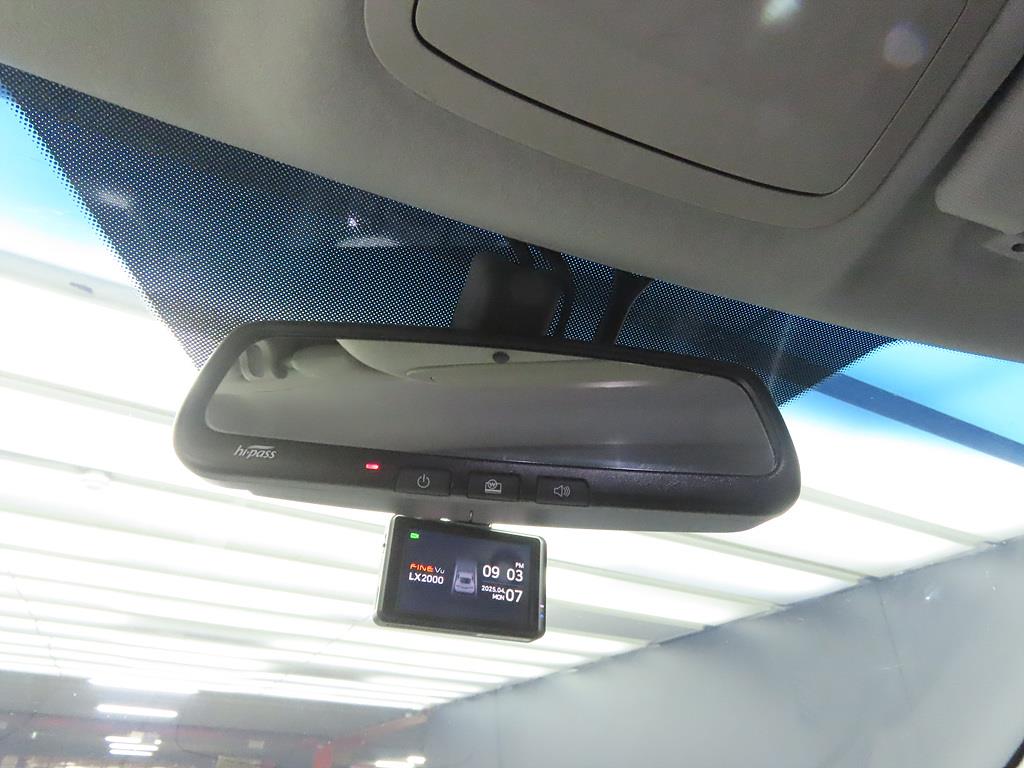 Ssangyong Tivoli - Vista 12