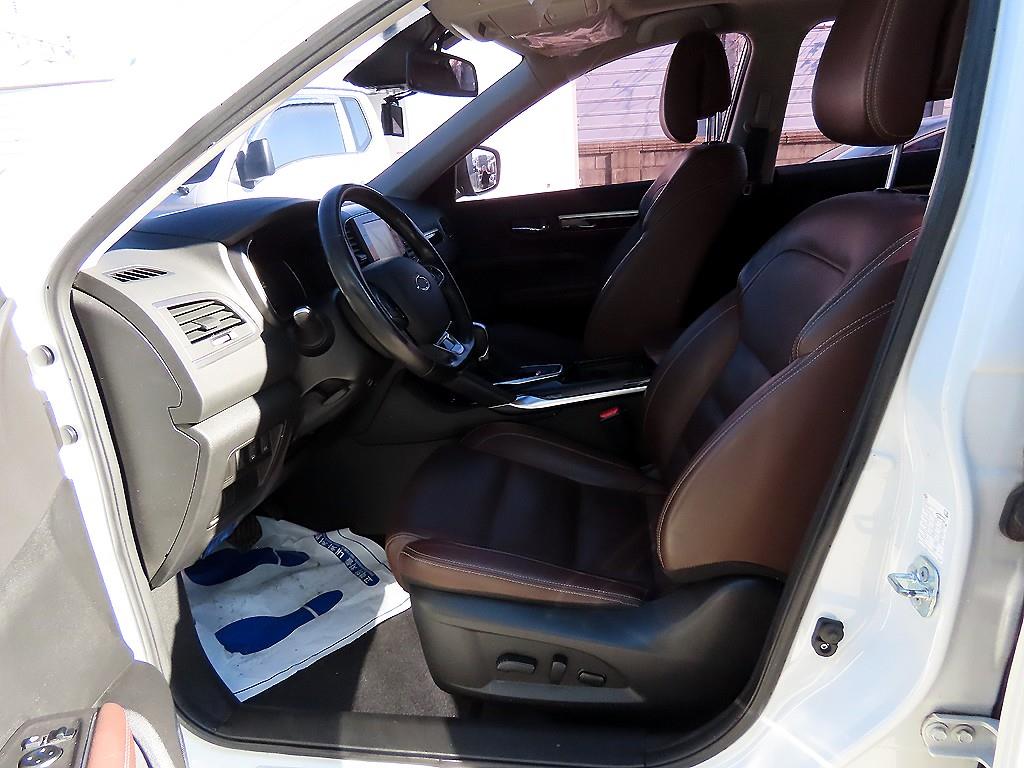 SAMSUNG QM6 - Vista 5