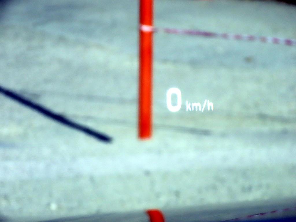 Genesis G80 - Vista 10