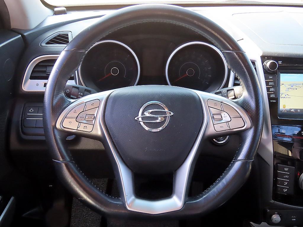 Ssangyong Tivoli - Vista 7