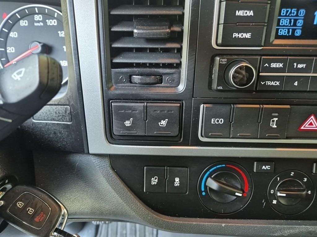 medium and large cargo Live Fish Car 2023 Blanco - Importación desde Corea - HF Imports Iquique - Foto 15