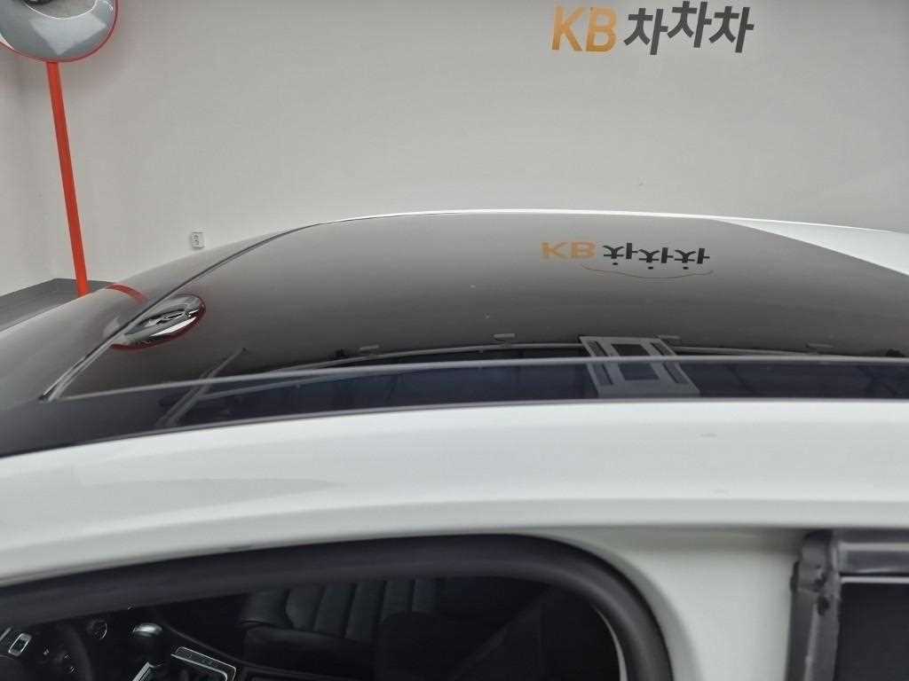 Volkswagen Golf 2014 Blanco - Importación desde Corea - HF Imports Iquique - Foto 13