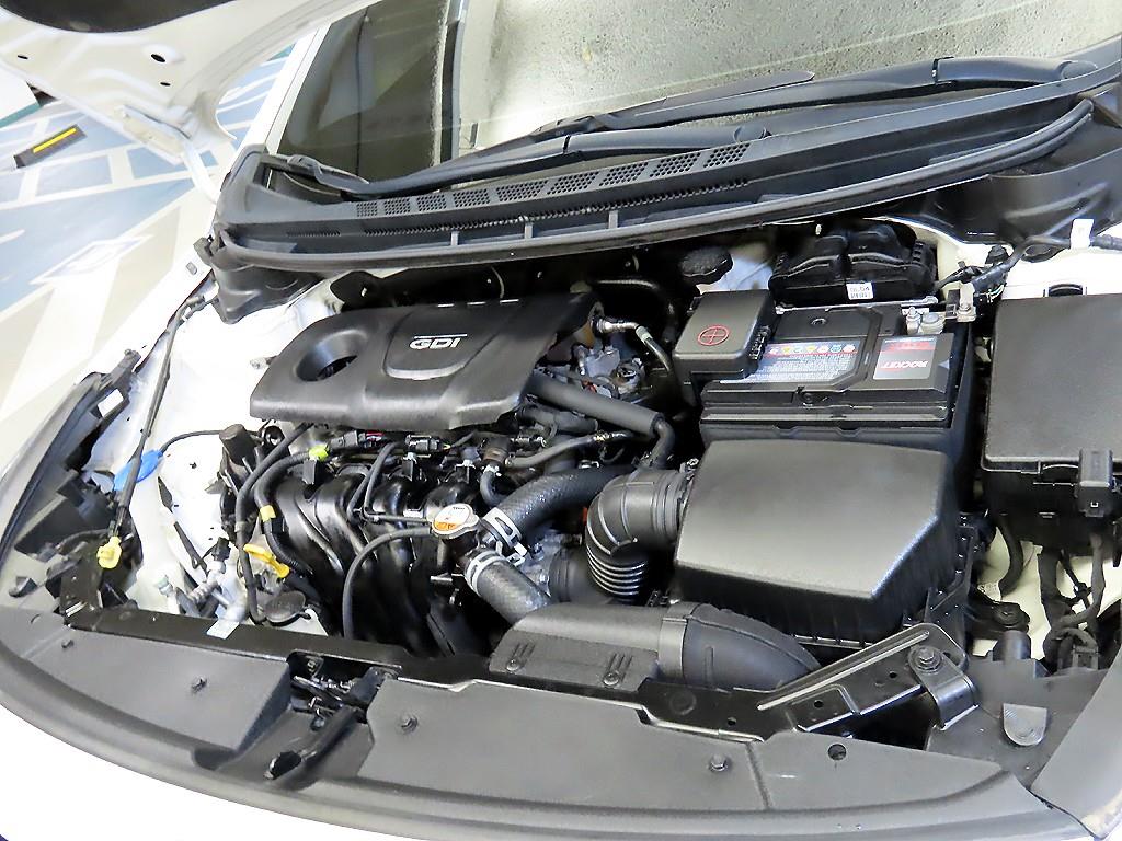 KIA K3 2017 Blanco - Importación desde Corea - HF Imports Iquique - Foto 18