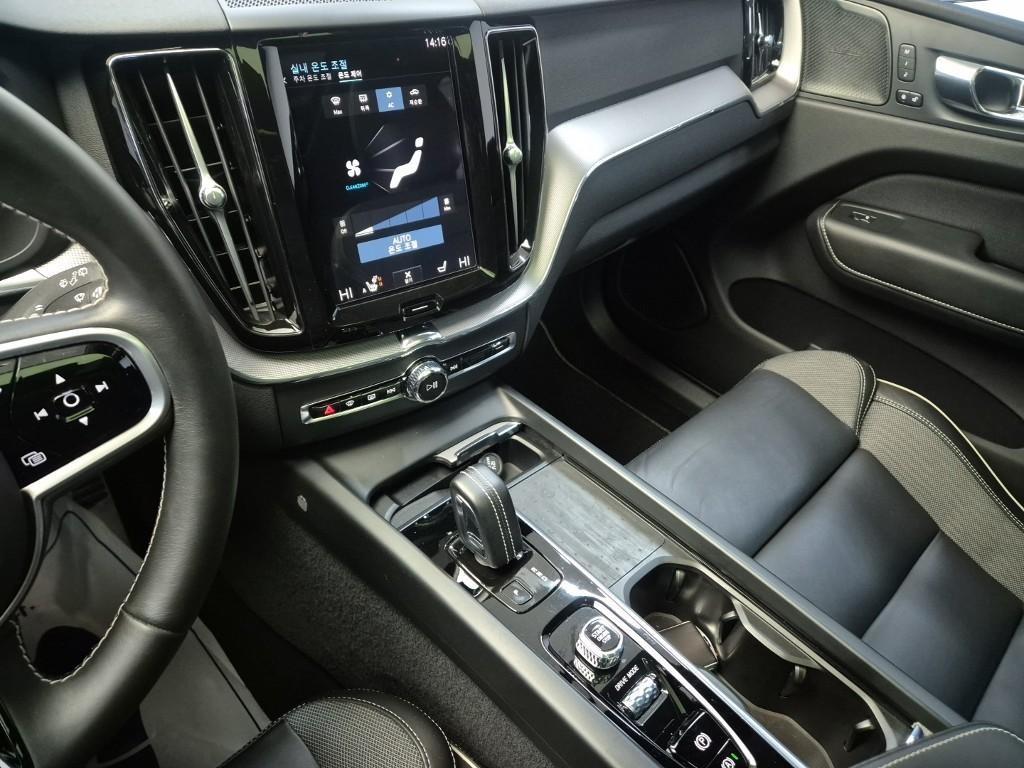 Volvo XC60 - Vista 10